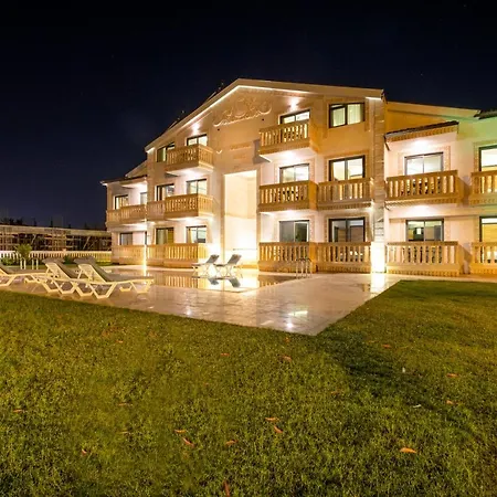 شقة Kalender Suits