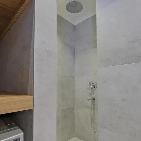 Apartman Kalender Suits *