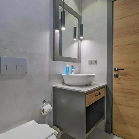 Kalender Suits Διαμέρισμα *