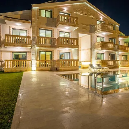 Kalender Suits Apartman *