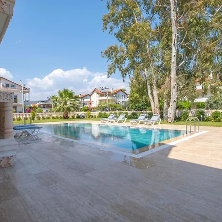 Kalender Suits Apartment *