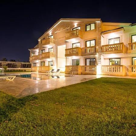 Διαμέρισμα Kalender Suits *