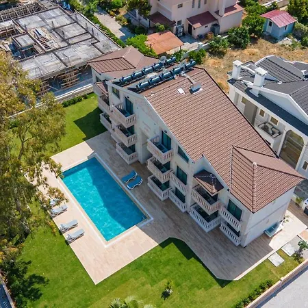 Kalender Suits Διαμέρισμα *